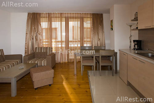 Eagles Nest Hotel 11